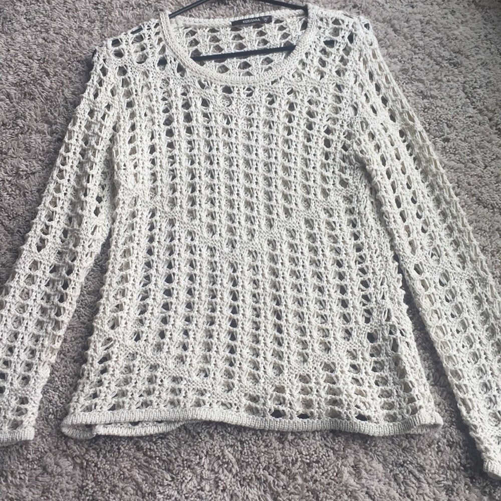 Kerisma open hole sweater with camisole